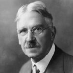 John Dewey ist einer der Mitbegründer des Pragmatischen Philosophie und hat mit seinen pädagogischen Werken den Ausgangspunkt für die Reformpädagogik in den USA gelegt. Das wissenschaftspropädeutische Lernen bis hin zum Critical Thinking bauen auf seiner Arbeit auf.